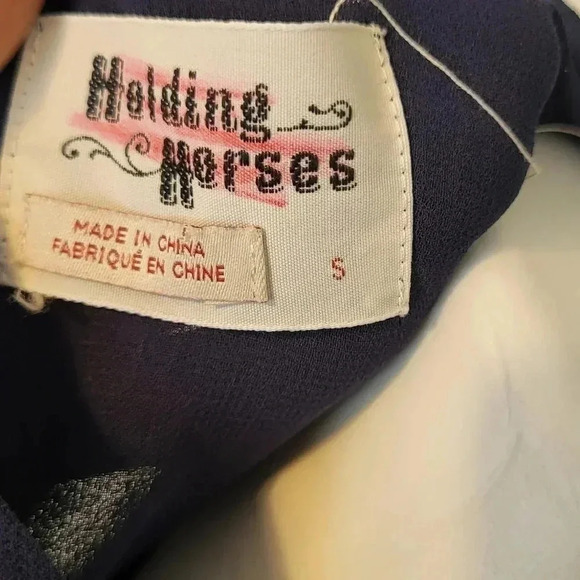 Holding Horses Anthropologie Augusta Navy Crochet Embroidered Tunic Dress(S) - Picture 10 of 13